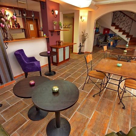 Hotel Meduza Bečići Εξωτερικό φωτογραφία