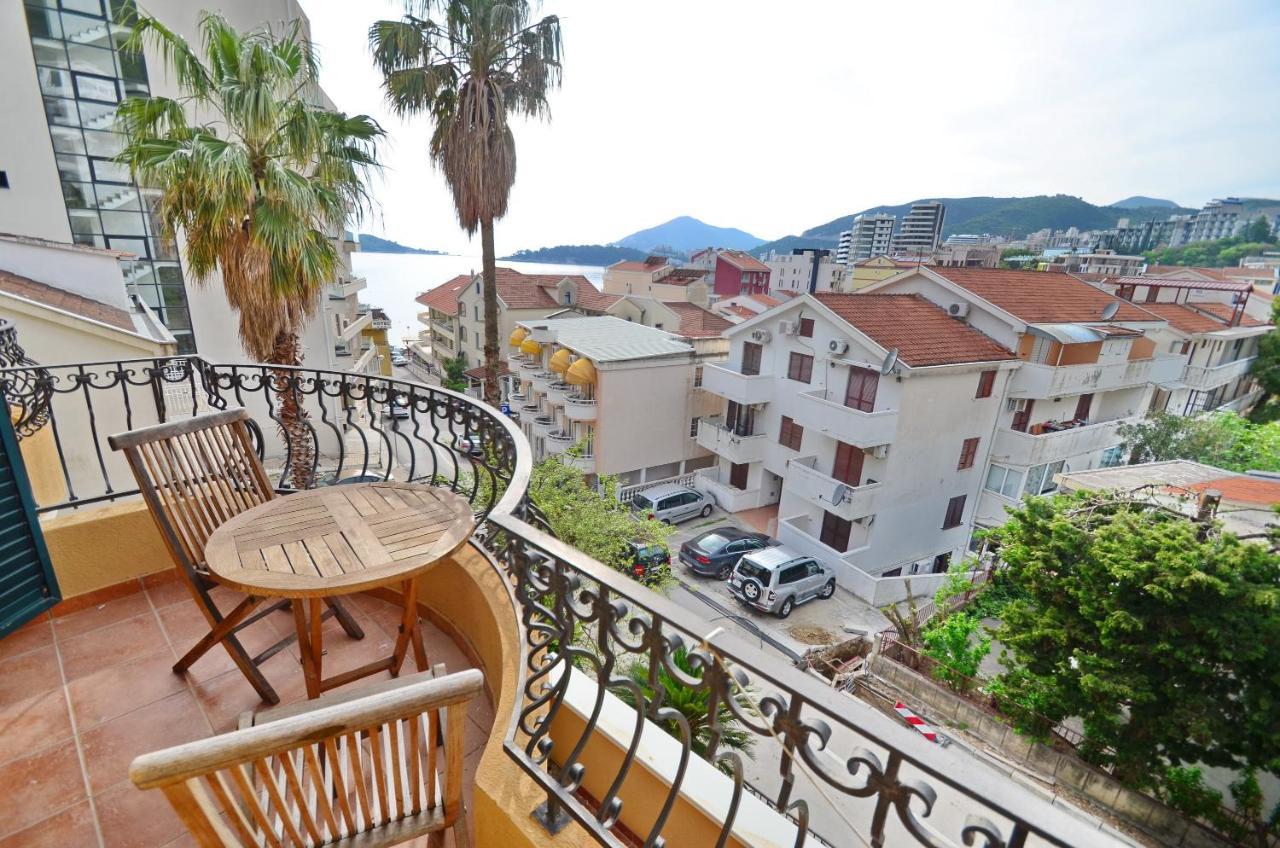 Hotel Meduza Bečići Εξωτερικό φωτογραφία