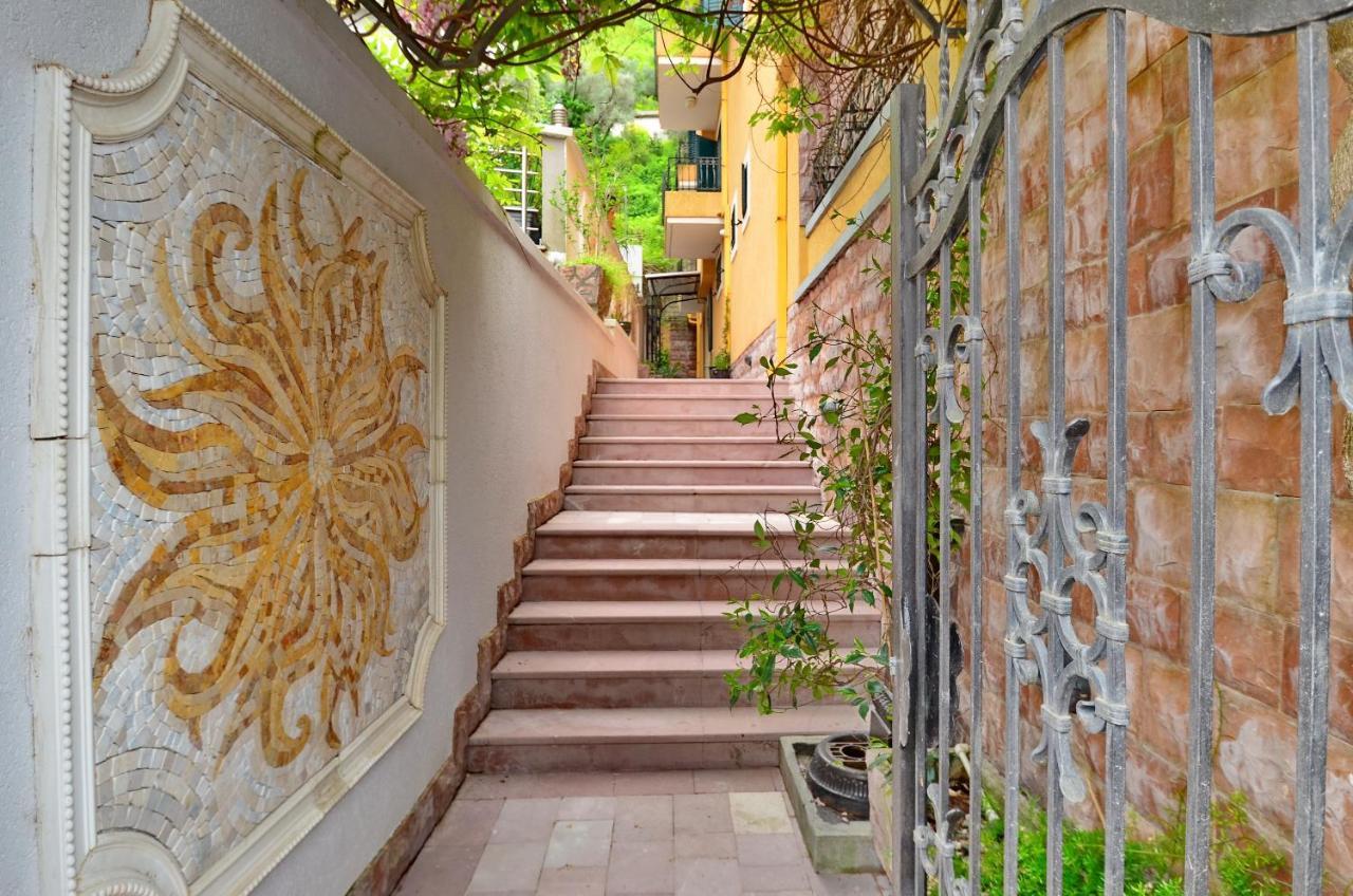 Hotel Meduza Bečići Εξωτερικό φωτογραφία