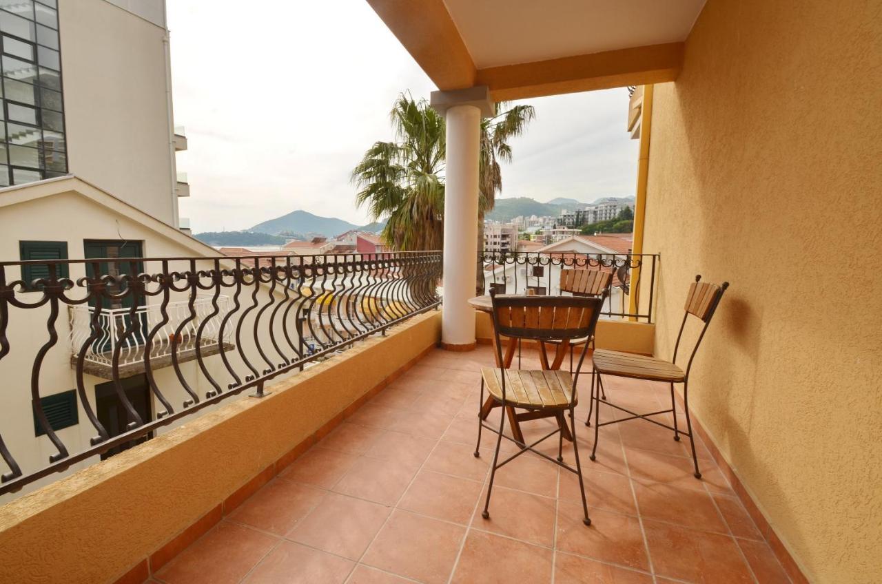 Hotel Meduza Bečići Εξωτερικό φωτογραφία