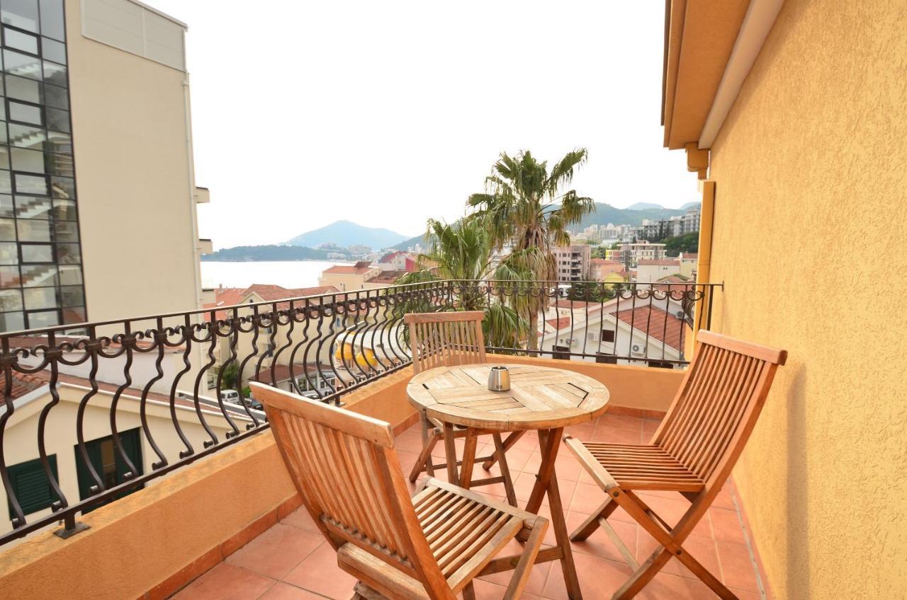 Hotel Meduza Bečići Εξωτερικό φωτογραφία