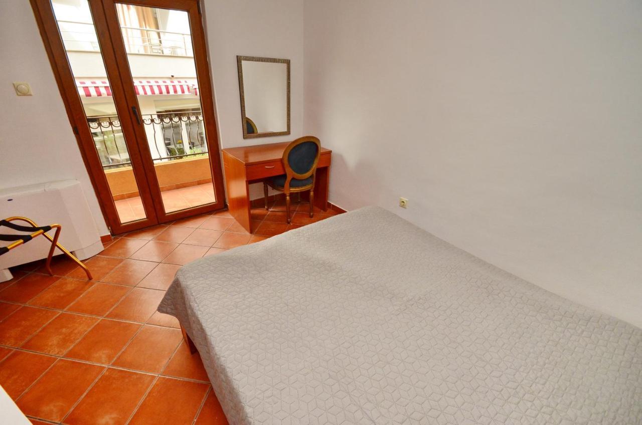 Hotel Meduza Bečići Εξωτερικό φωτογραφία
